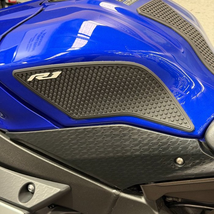 2015 Yamaha YZF-R1 Blue
