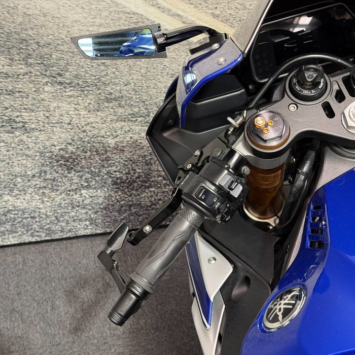 2015 Yamaha YZF-R1 Blue