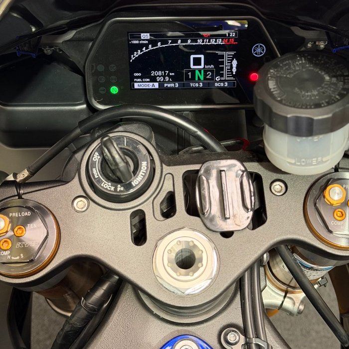 2015 Yamaha YZF-R1 Blue