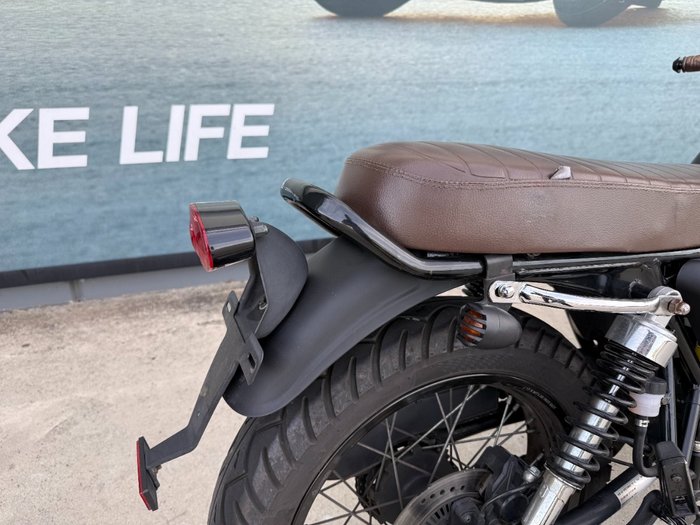 2022 BRAAAP ST-250 CAFE RACER Black