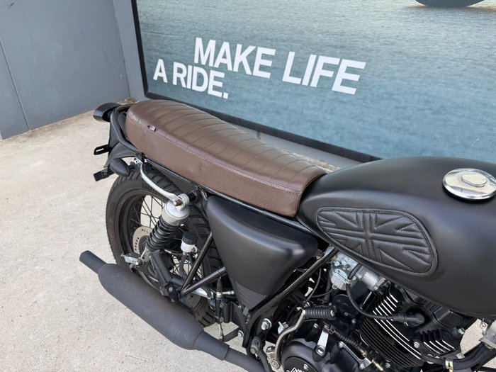 2022 BRAAAP ST-250 CAFE RACER Black