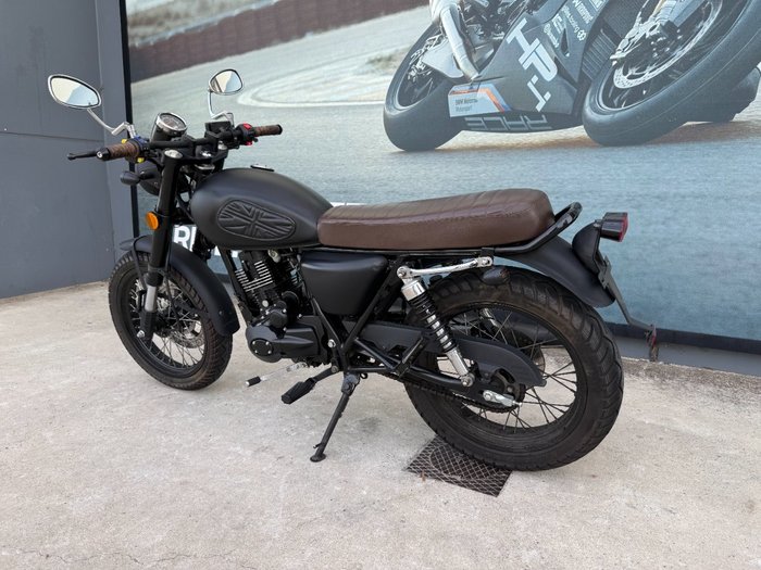 2022 BRAAAP ST-250 CAFE RACER Black