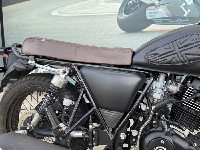 2022 BRAAAP ST-250 CAFE RACER Black
