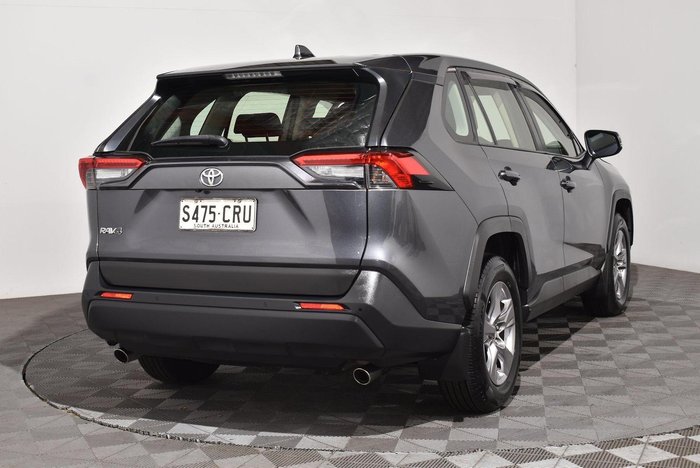 2022 Toyota RAV4 GX
