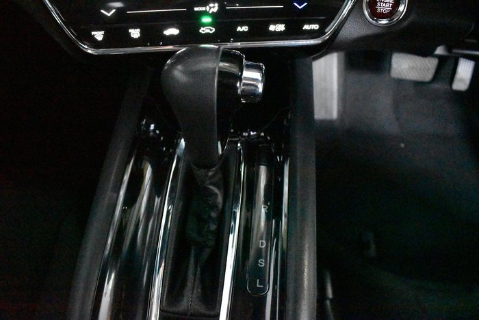 2017 Honda HR-V VTi-S