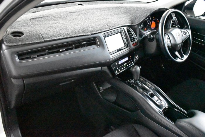 2017 Honda HR-V VTi-S