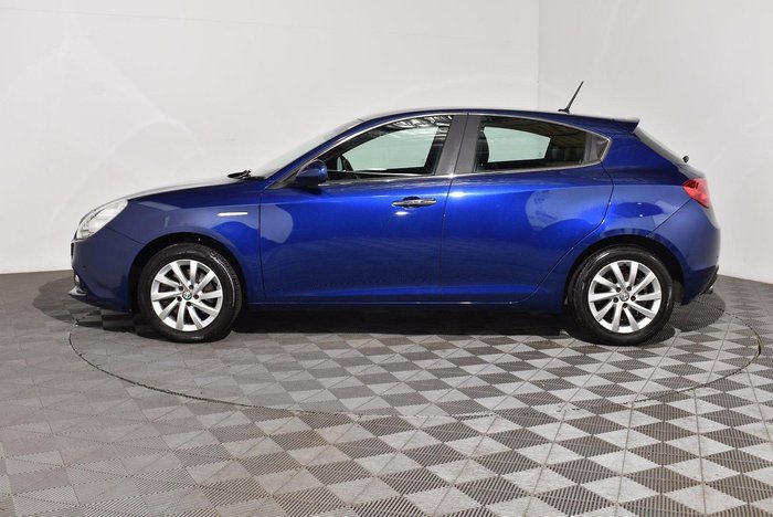 2015 Alfa Romeo Giulietta Distinctive