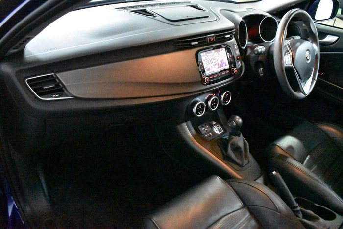 2015 Alfa Romeo Giulietta Distinctive