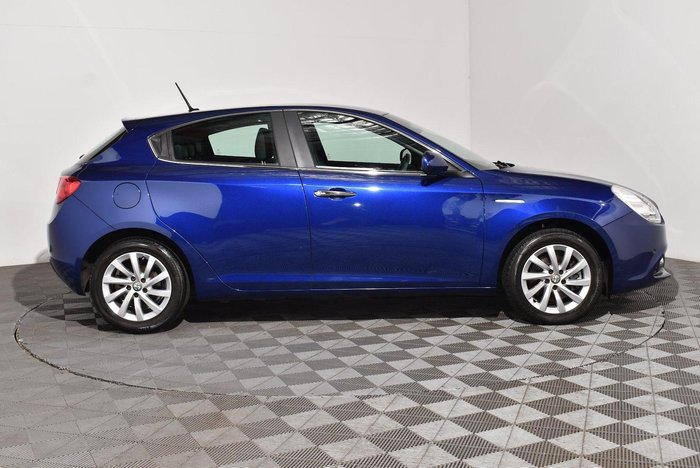 2015 Alfa Romeo Giulietta Distinctive