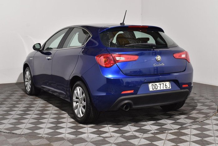 2015 Alfa Romeo Giulietta Distinctive