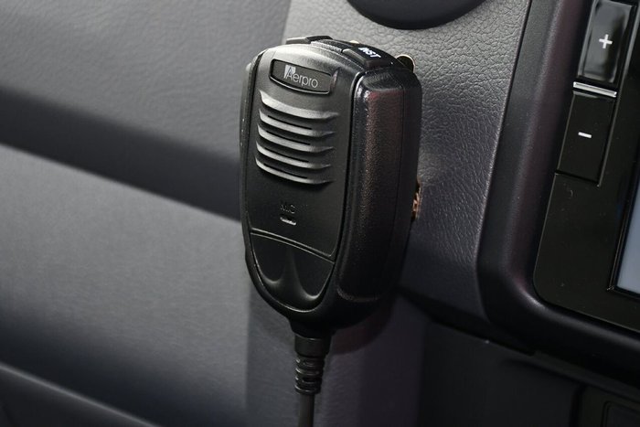 2025 Toyota Landcruiser GXL