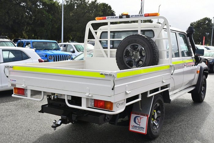 2025 Toyota Landcruiser GXL