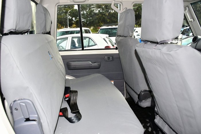 2025 Toyota Landcruiser GXL