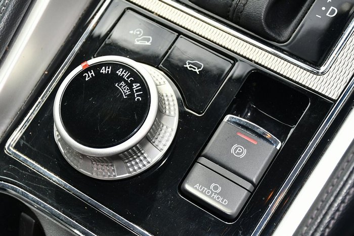 2019 Mitsubishi Pajero Sport GLS