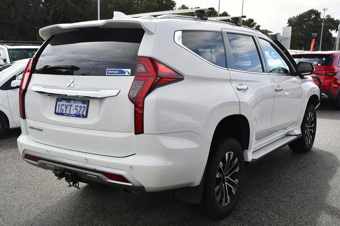 2019 Mitsubishi Pajero Sport GLS