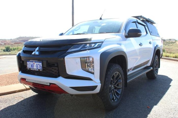 2023 Mitsubishi Triton Xtreme