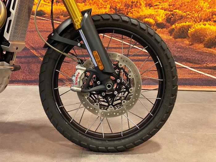 2021 Triumph Scrambler 1200 Steve McQueen Edition Scrambler Green