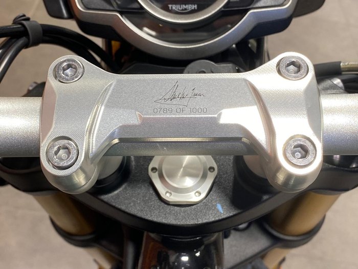 2021 Triumph Scrambler 1200 Steve McQueen Edition Scrambler Green