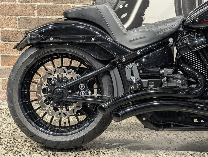 2024 Harley-Davidson Breakout 117 (FXBR) Softail Black