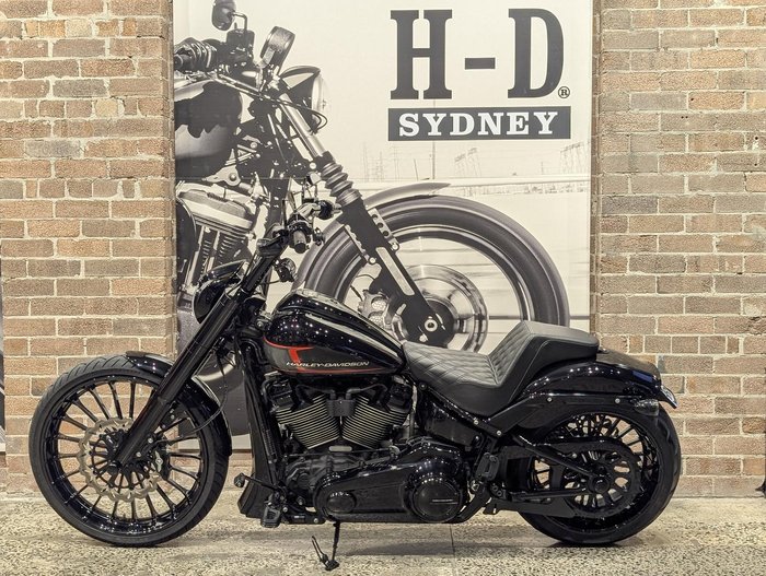 2024 Harley-Davidson Breakout 117 (FXBR) Softail Black