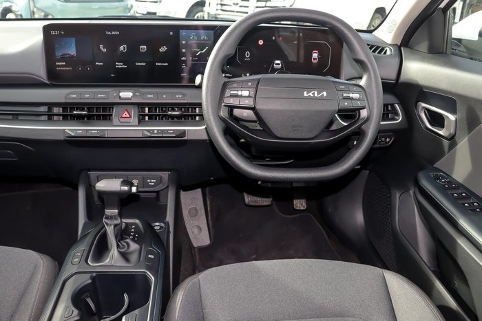 2025 Kia K4 S