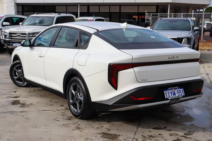 2025 Kia K4 S