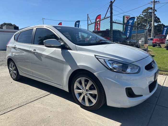 2018 Hyundai Accent Sport RB6 MY18 Chalk White