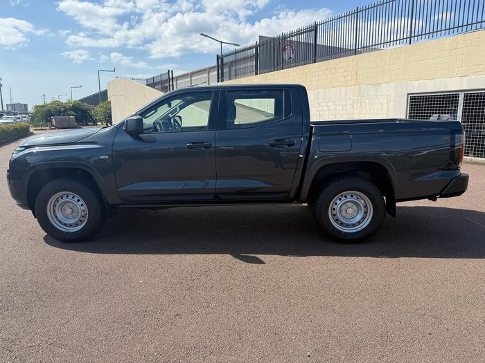 2026 Nissan Navara SL