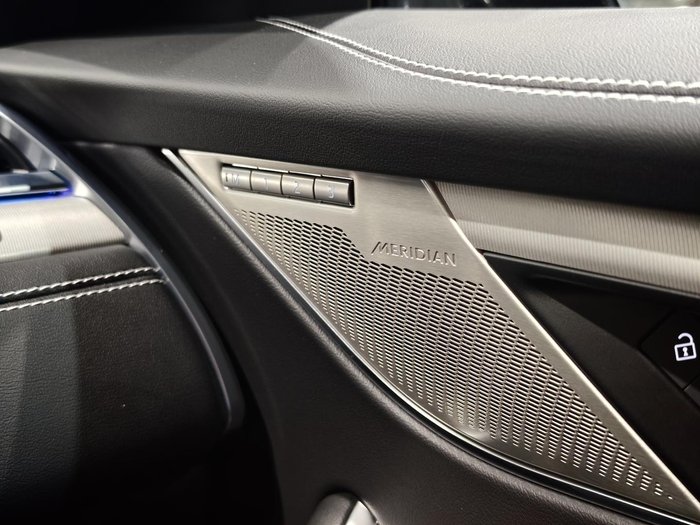 2025 Jaguar F-PACE PHEV P400e R-Dynamic SE 90th Anniversary Edition
