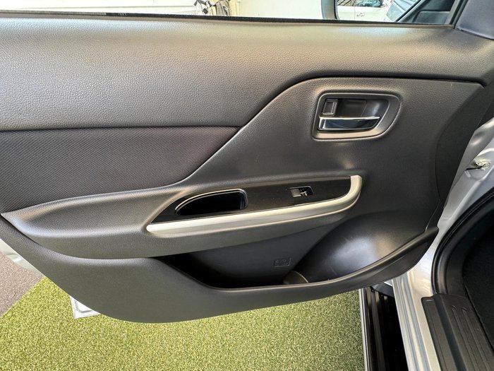 2021 Mitsubishi Triton GLS