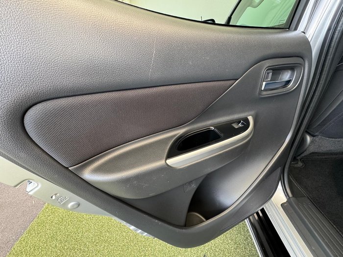 2021 Mitsubishi Triton GLS