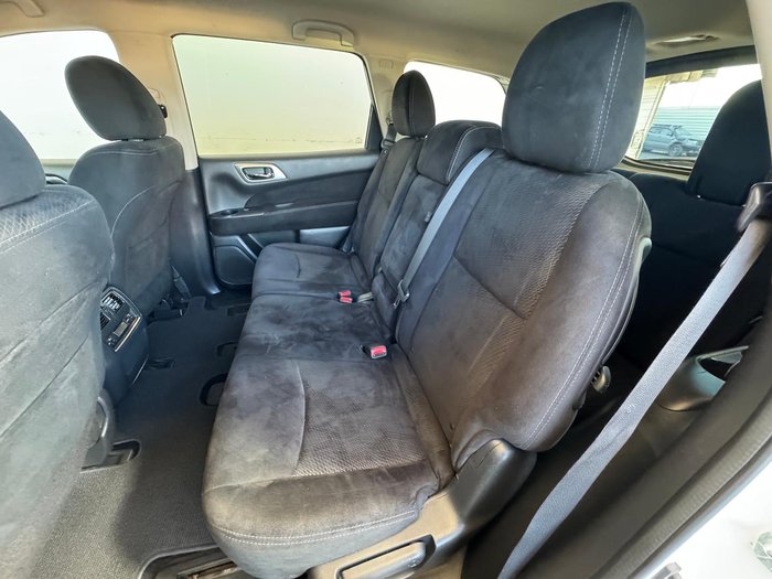 2015 Nissan Pathfinder ST