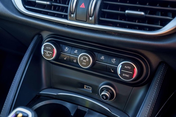 2021 Alfa Romeo Stelvio Veloce
