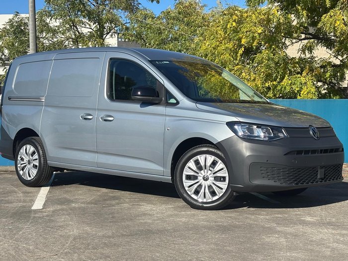 2025 Volkswagen Caddy TSI220