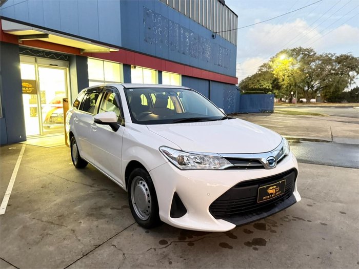 2021 Toyota Corolla Fielder Hybrid EX