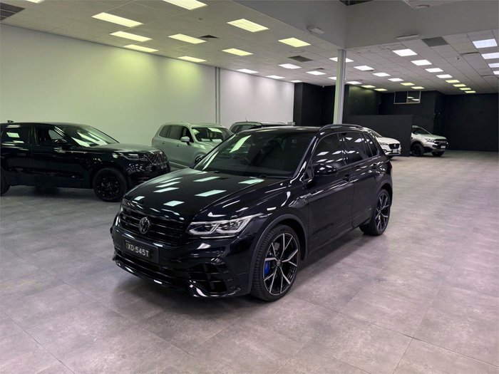 2022 Volkswagen Tiguan R Grid Edition