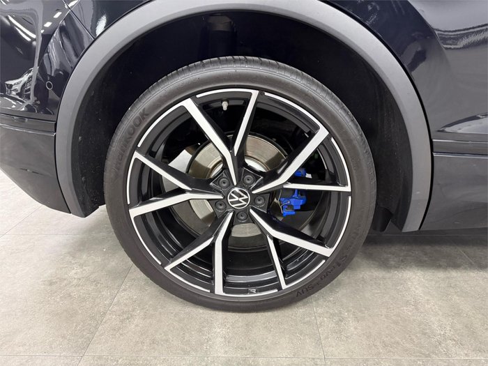 2022 Volkswagen Tiguan R Grid Edition