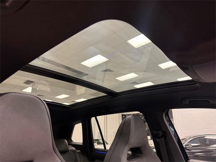 2022 Volkswagen Tiguan R Grid Edition