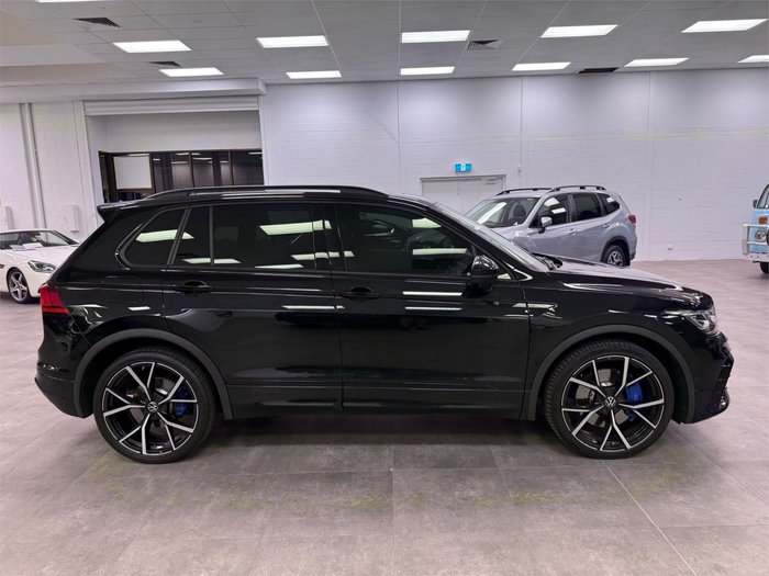 2022 Volkswagen Tiguan R Grid Edition