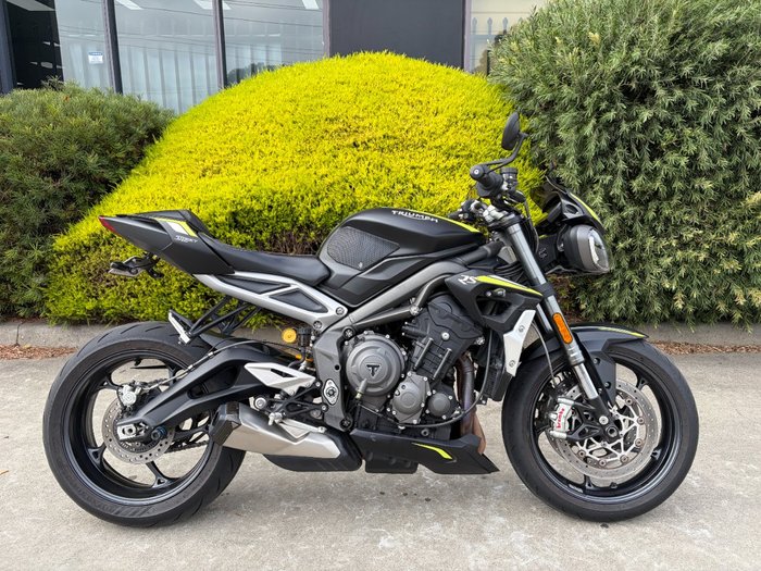 2020 Triumph STREET TRIPLE RS Black