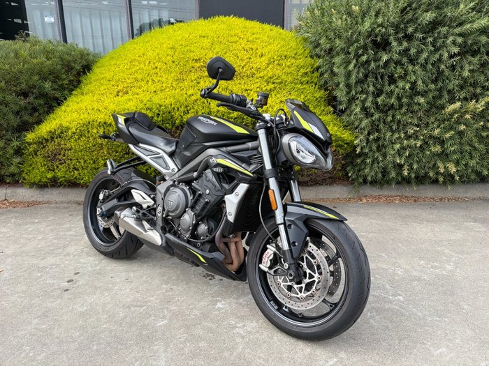 2020 Triumph STREET TRIPLE RS Black