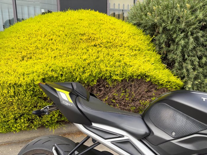 2020 Triumph STREET TRIPLE RS Black