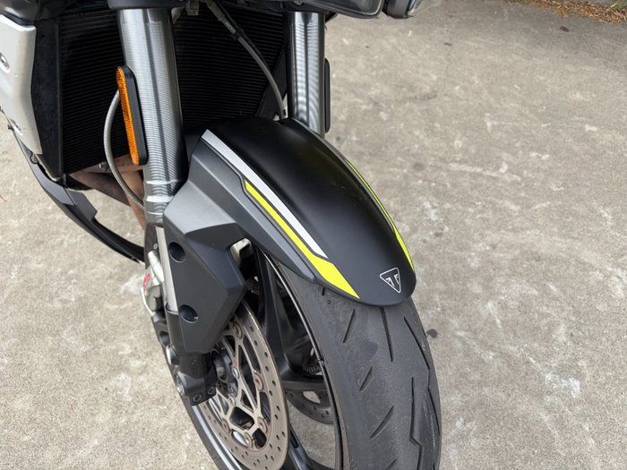 2020 Triumph STREET TRIPLE RS Black