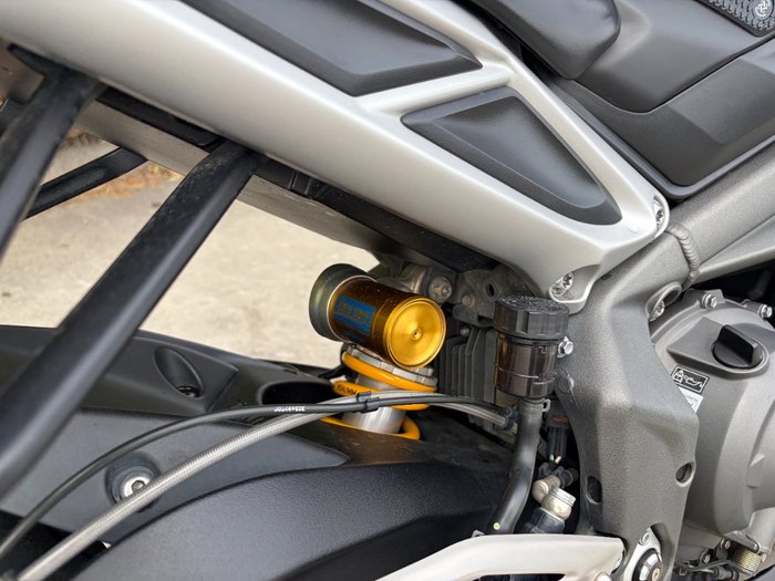 2020 Triumph STREET TRIPLE RS Black