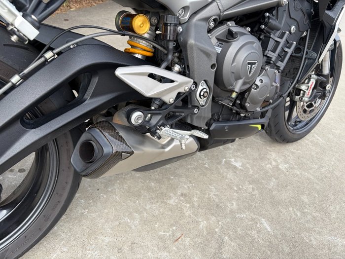 2020 Triumph STREET TRIPLE RS Black
