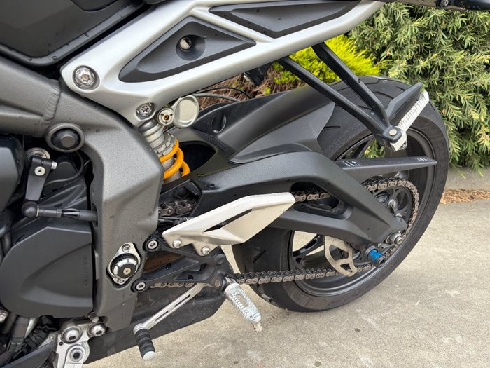 2020 Triumph STREET TRIPLE RS Black