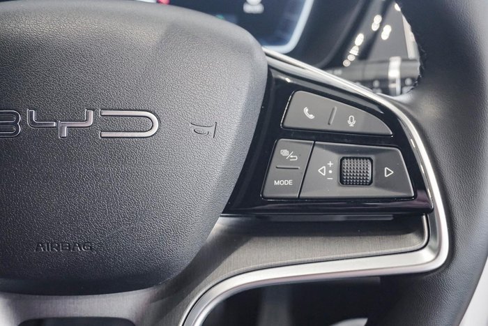 2025 BYD SEALION 6 Dynamic Extended Range