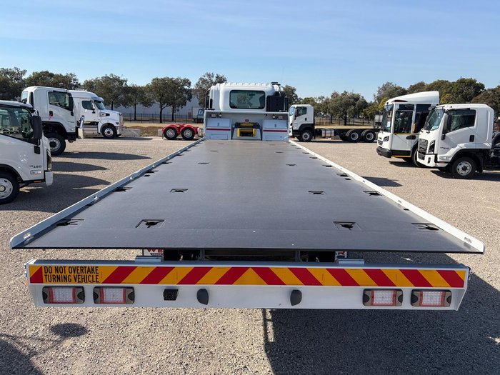 2026 Isuzu F Series FYJ 320-255 AT R67