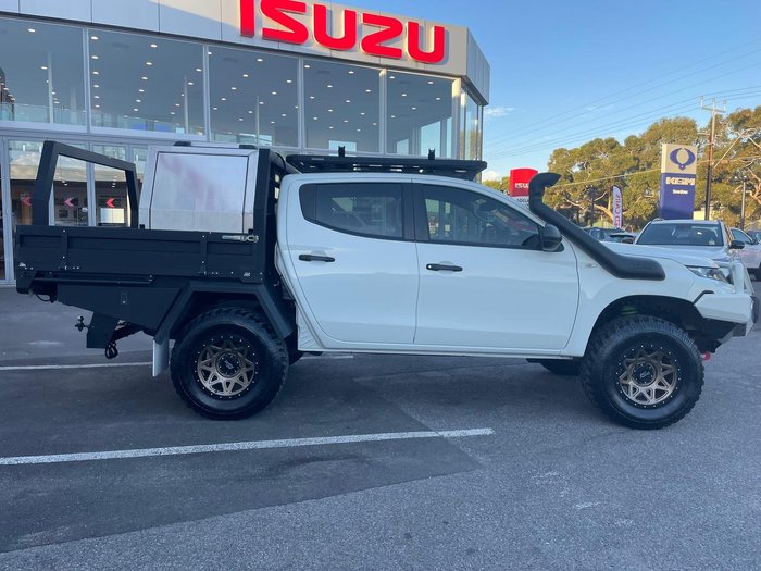 2021 Mitsubishi Triton GLX+