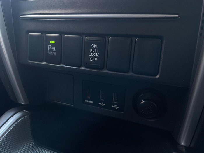 2021 Mitsubishi Triton GLX+
